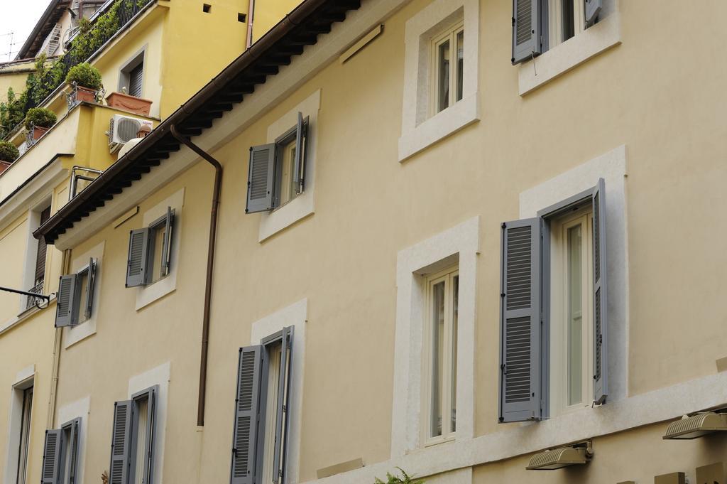 Hotel Mario De' Fiori 37 Rzym Zewnętrze zdjęcie