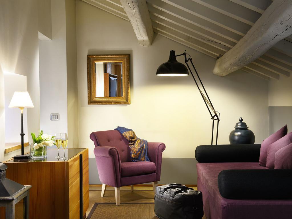 Hotel Mario De' Fiori 37 Rzym Zewnętrze zdjęcie