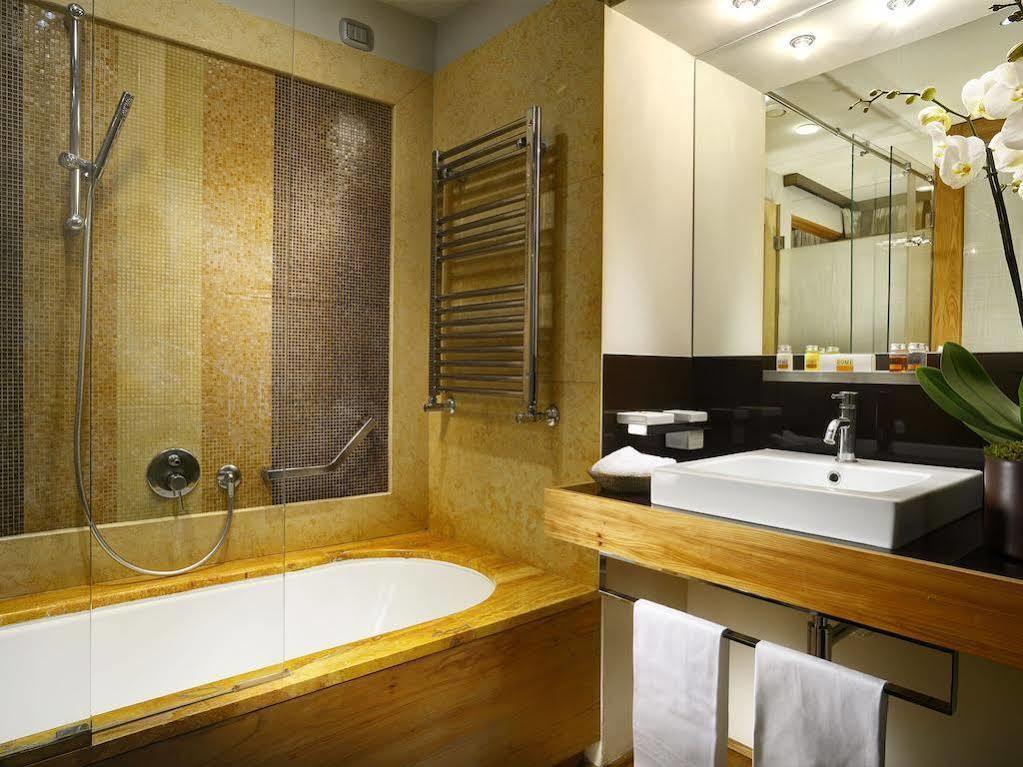 Hotel Mario De' Fiori 37 Rzym Zewnętrze zdjęcie